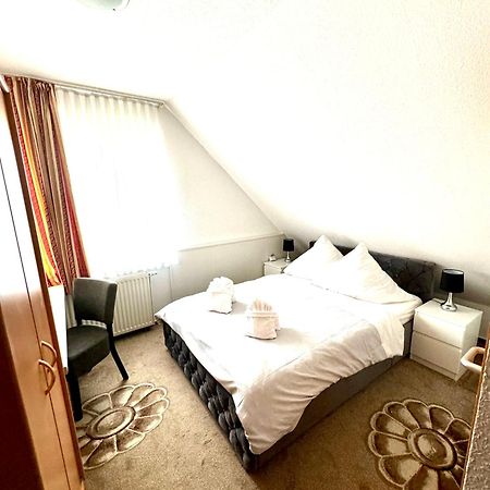Dua Hotel Wennigsen Extérieur photo