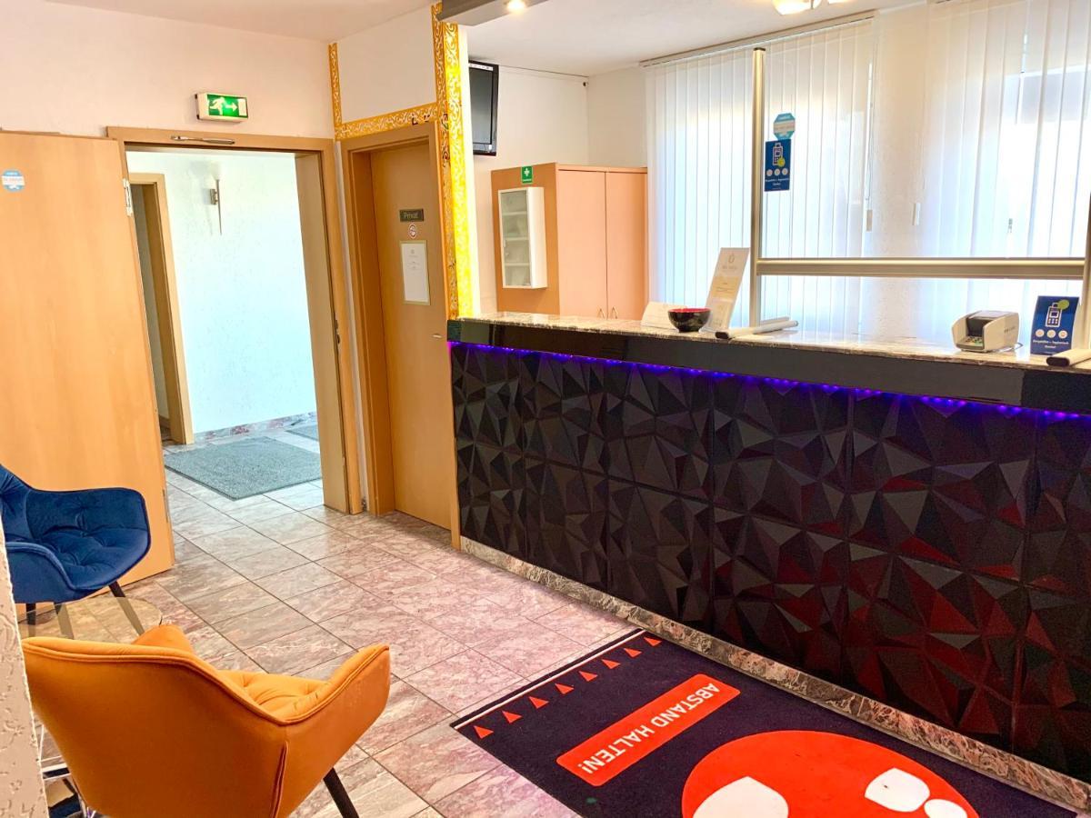 Dua Hotel Wennigsen Extérieur photo